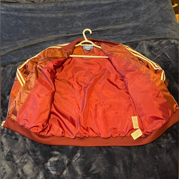 Mens Adidas puffer jacket - Picture 3 of 3